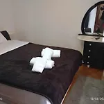 Iliroomskavala Apartament *