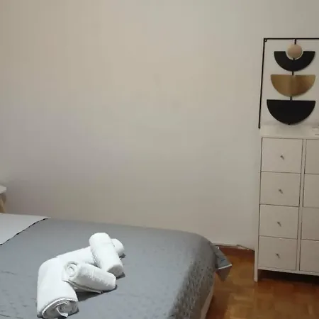 شقة Iliroomskavala *